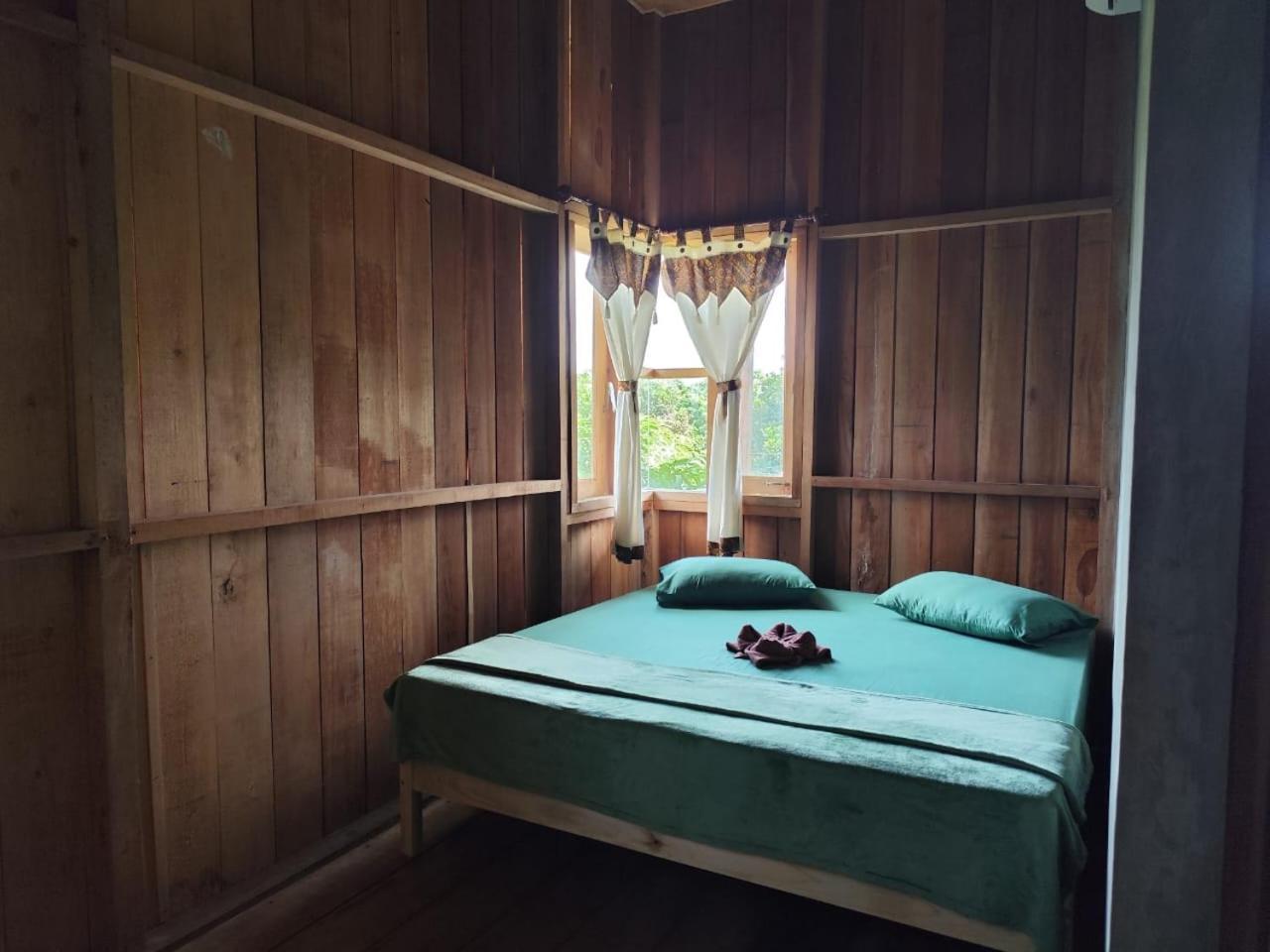 Bua Guest House Медан Экстерьер фото